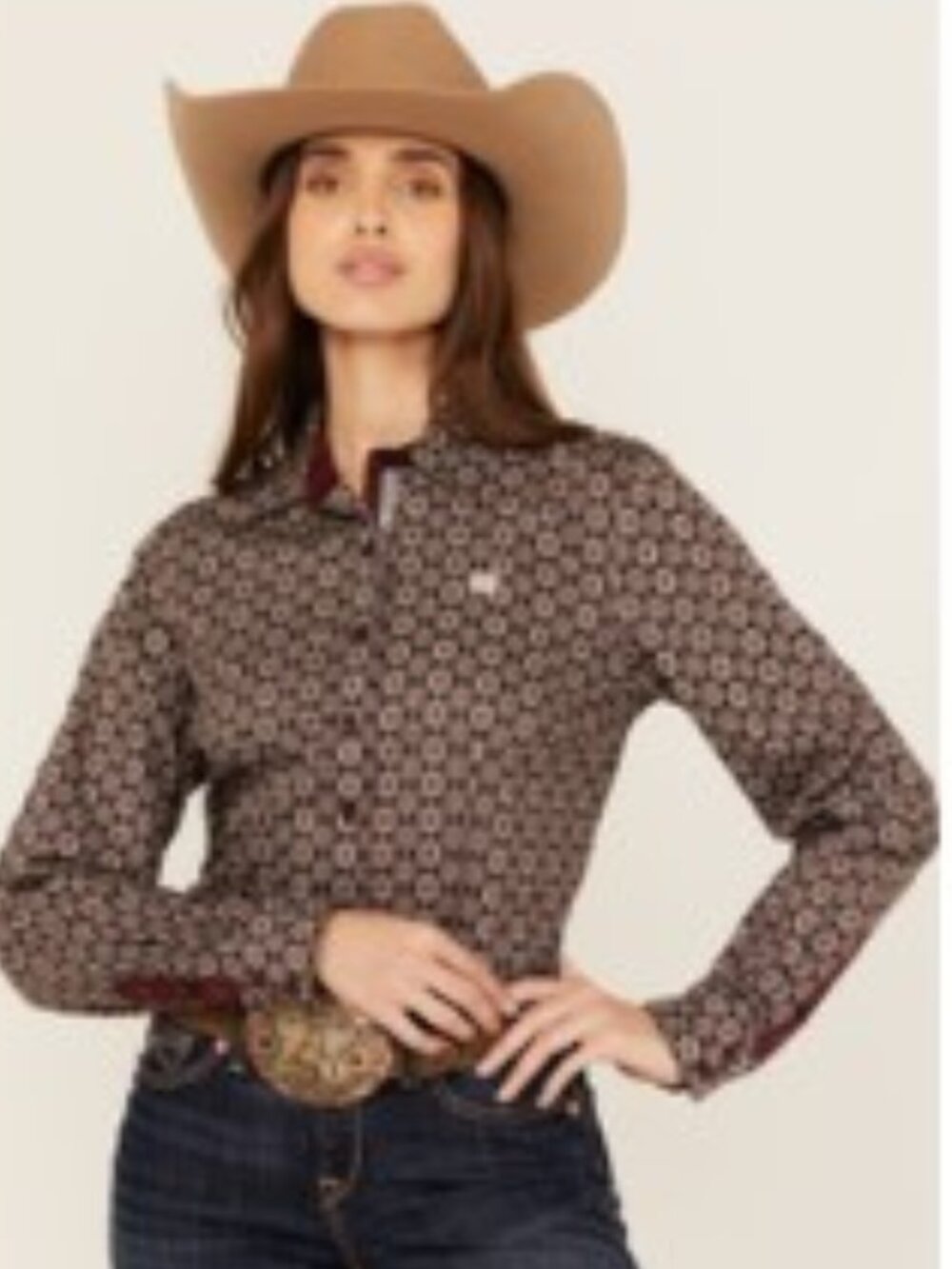 Cinch Women's Medallion Print Long Sleeve Button-Down Western Shirt